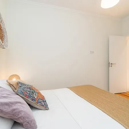 Flat For 10 Minutes From Intendente Appartement